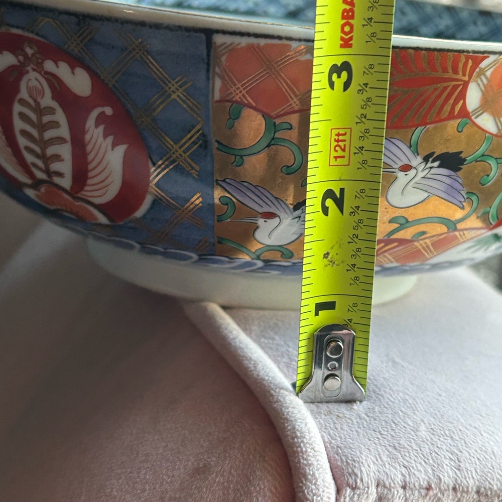 Elegant Blue and Gold Porcelain Bowl - Picture 7 of 8